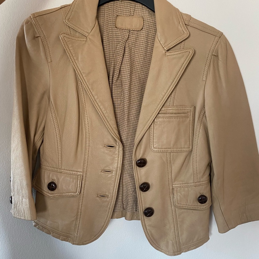 CREAM LEATHER JACKET